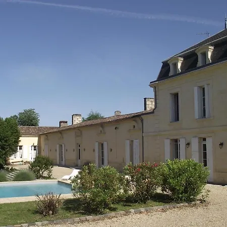 Chateau Richelieu Bed & Breakfast 3*