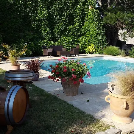Chateau Richelieu Bed & Breakfast 3*