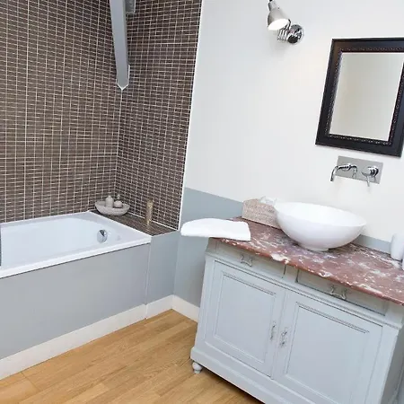 黎塞留城堡酒店 住宿加早餐酒店