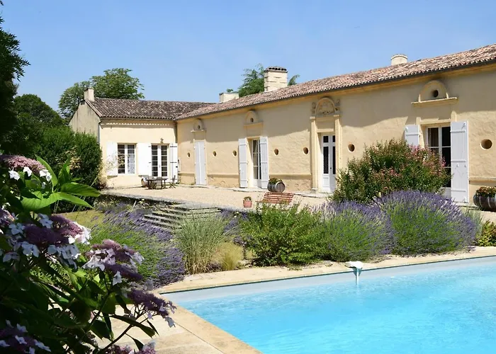 Chateau Richelieu 3* Fronsac (Gironde)